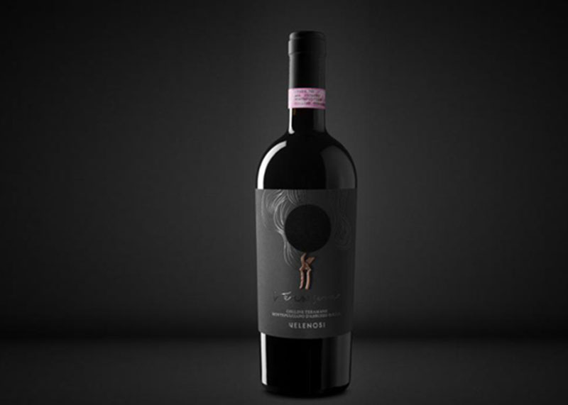 我有故事你有酒嗎？一瓶在瓶子上放電影的葡萄酒